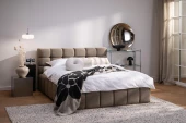 Postel Colette