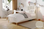 Postel Lola
