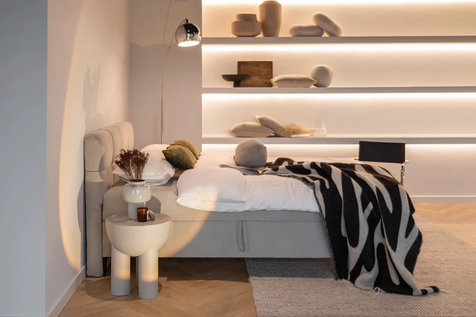 Kontinentální postel Auro Conti