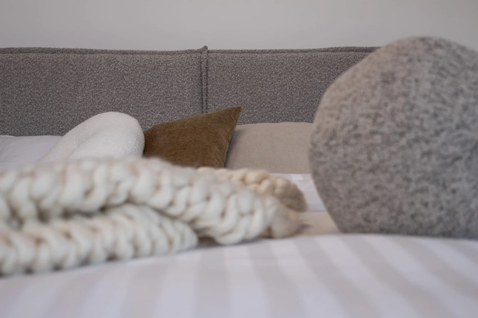 Postel Pillow Lite
