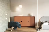 Niko třídveřová komoda Cihlová