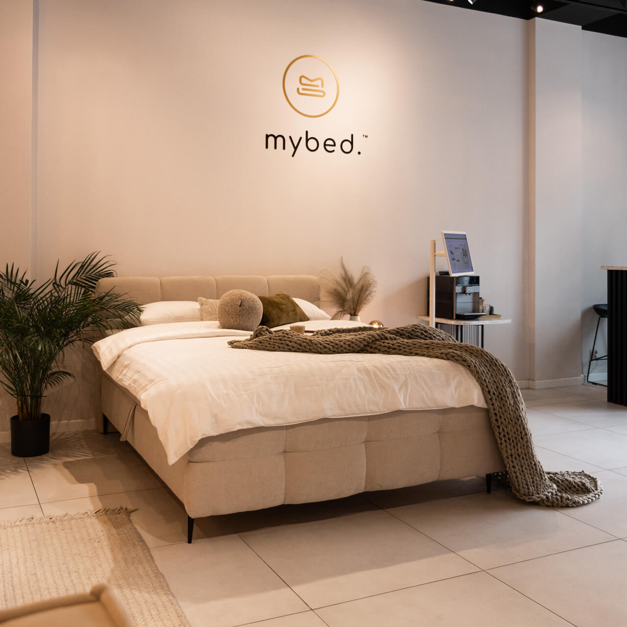 Interiér showroomu MyBed Vratislav