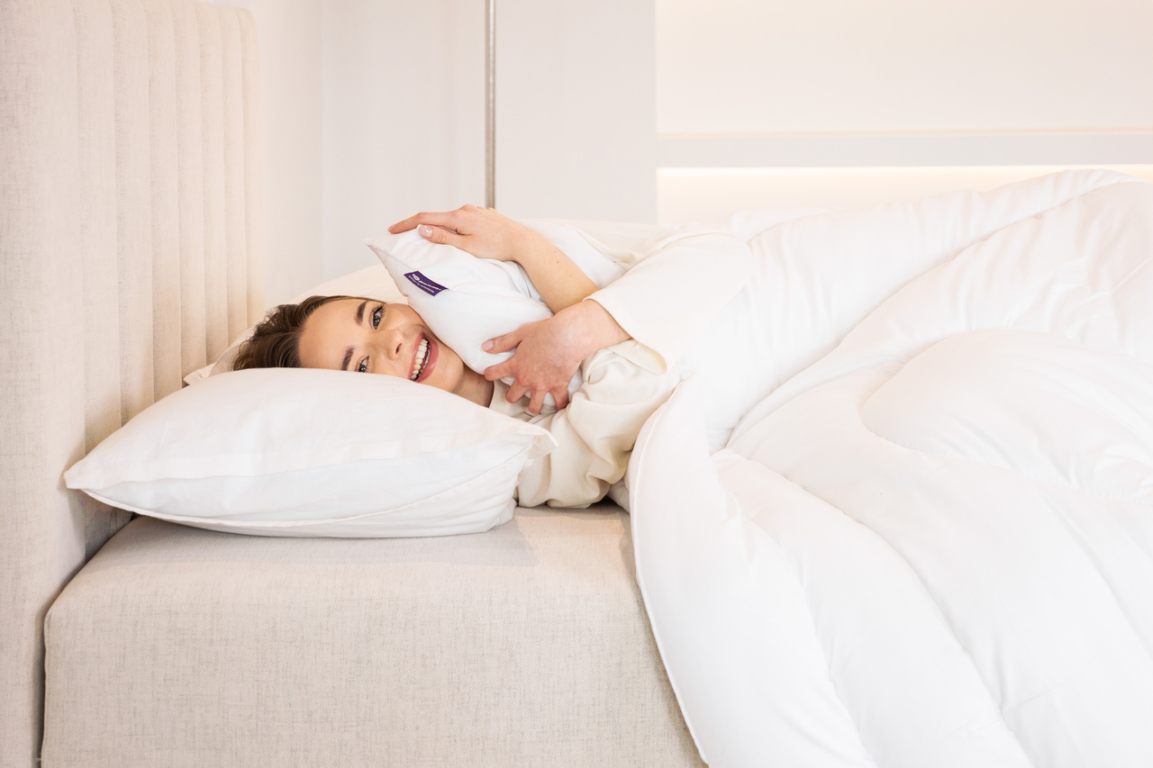 Sety přikrývky a polštáře: Kompletní řešení pro váš spánek | MyBed.pl